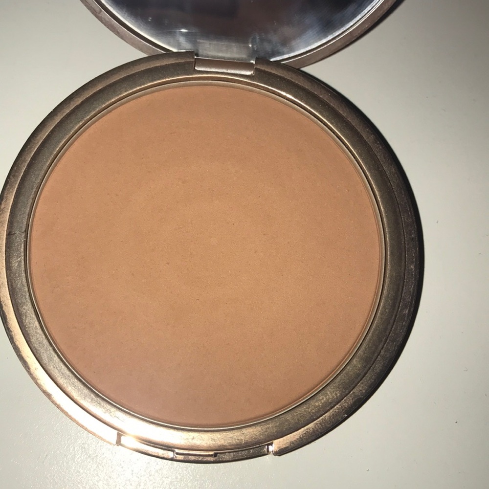 Urban Decay Beached Bronzer Sun-Kissed